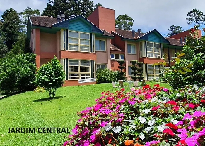 Apartamento Duplex, Climatizado, Próximo ao Lago